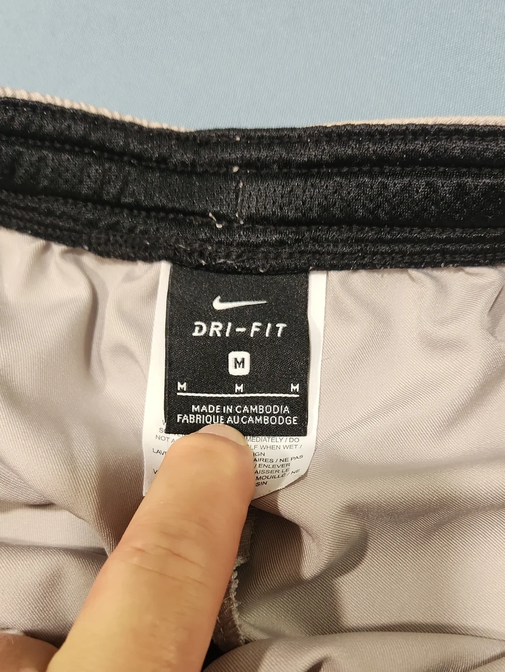 Nike Women’s Light Gray Drifit Shorts. Size Medium.